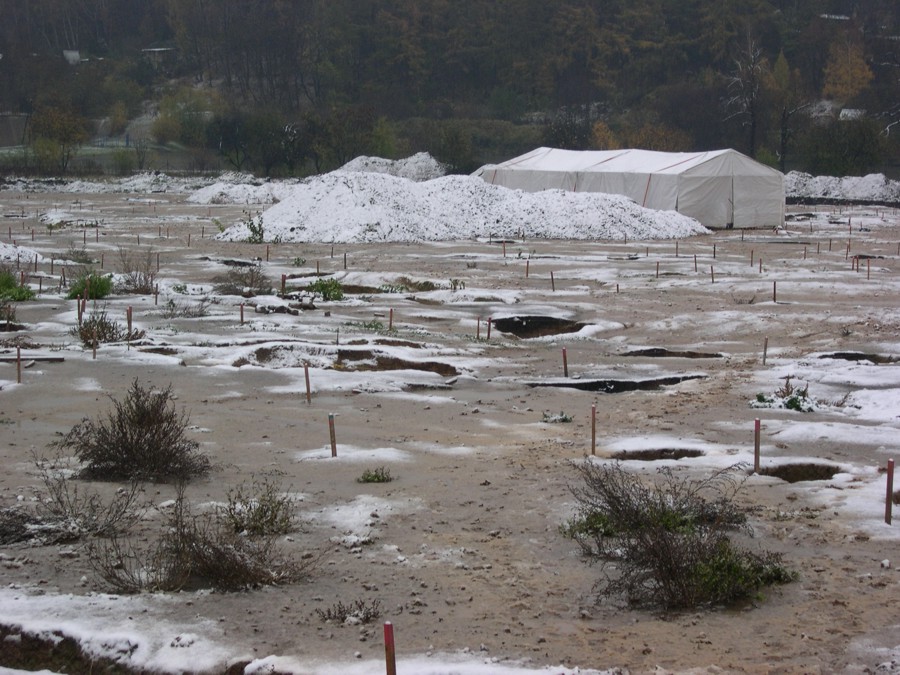 V zimě a mrazu se archeologický výzkum nedá dělat.