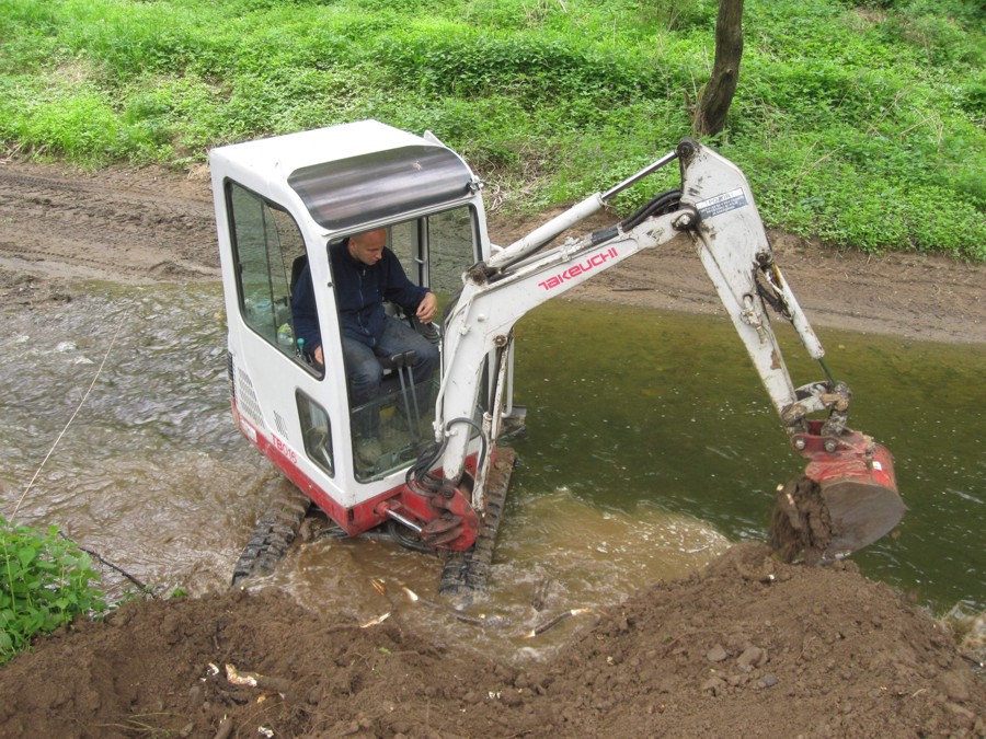 Archeologický výzkum v místě vyústění kanalizace do...