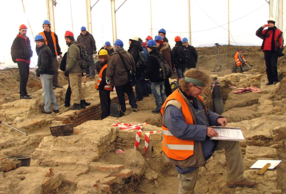 19-Archeologická komise ve středu 8. února 2012