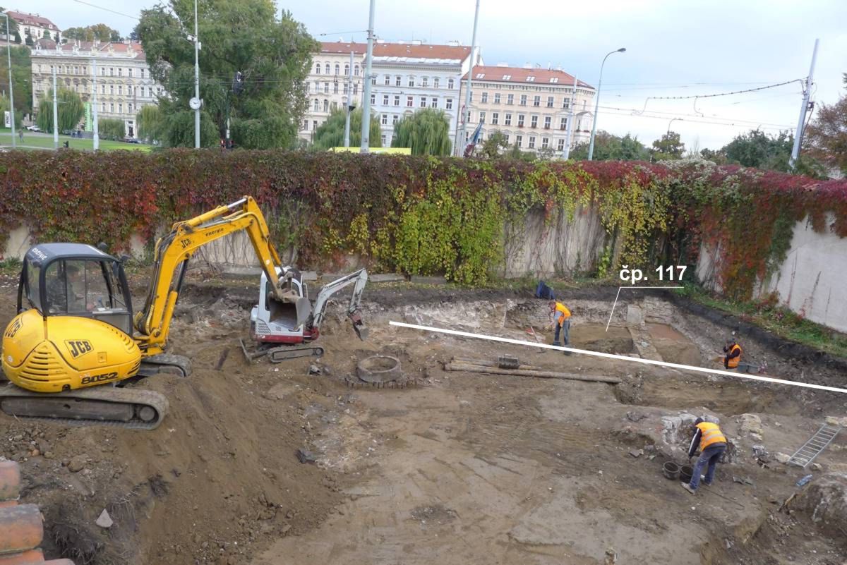 Obr. 05: Celkeový pohled na severní část plochy výzkumu...