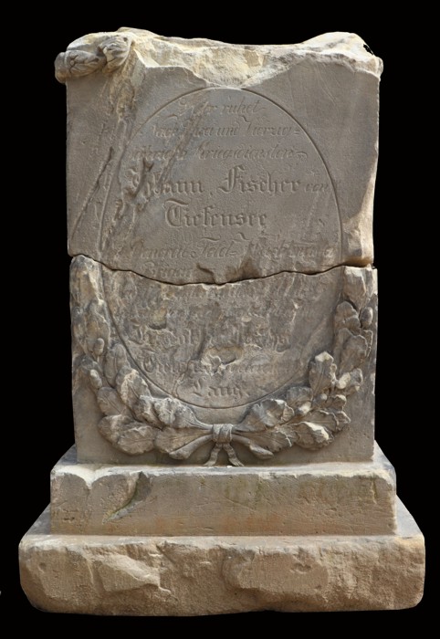 Obr. 29: Pískovcový náhrobek generálmajora Johanna Fischera...